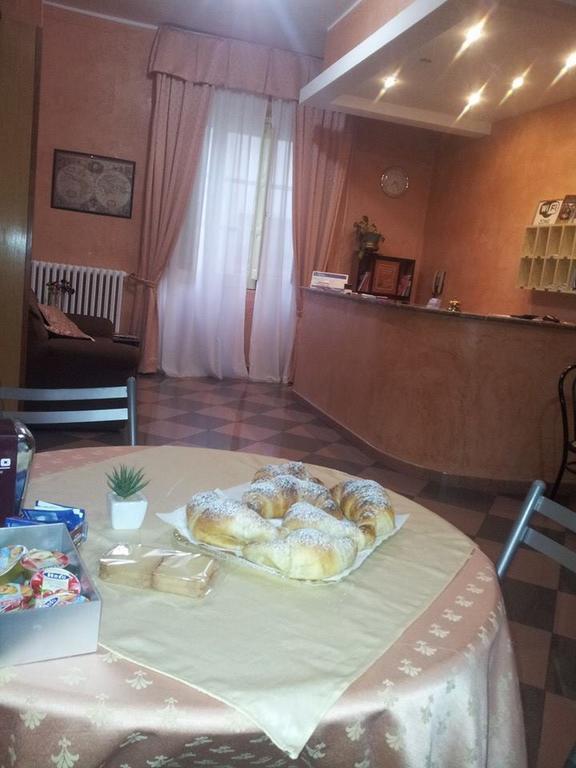 Albergo Tarsia Castrovillari Bagian luar foto